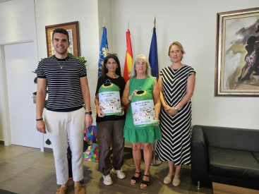 Entreguen els miniglús d'Oropesa del Mar per la campanya d'Ecovidrio
