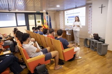 El CEU inaugura una nueva edición de Educar para la salud con una conferencia sobre la nutrición en el climaterio
