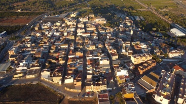 La Llosa aprueba el Presupuesto 2025 para remodelar el colegio y crear nuevas instalaciones deportivas