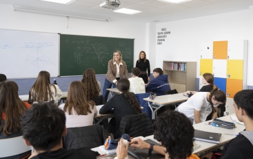 Marta Barrachina inaugura un centro educativo innovador en Castell
