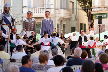 L'AlcoraFolk vuelve con una edición llena de cultura popular, tradiciones y fiesta para celebrar el 9 d'Octubre