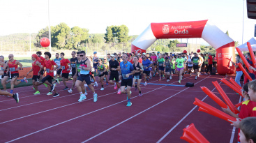 Más de 280 corredores participan en la XVII edición de la 10K Volta a Peu Fira d'Onda