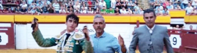 Dos castellonenses, ganadero y novillero triunfan en Algemesí en la Fiesta del Toro