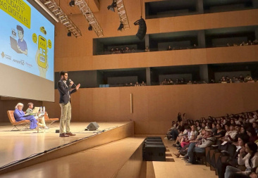 Cristian Ramirez explica a ms de 1.000 estudiantes las herramientas de Salud Mental en Castelln