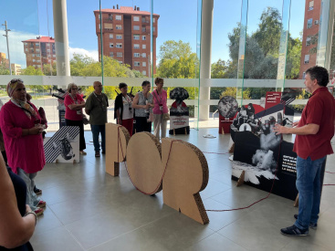 Exposicin 'El fil de la por' llega a la Vall d'Uix para reflexionar sobre la paz y el miedo