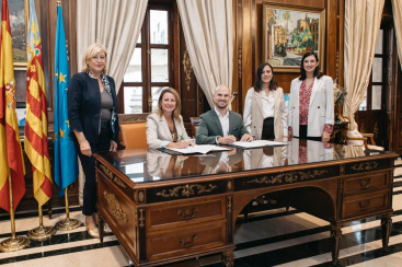 Castellon firma convenio con la UNED para impulsar aula en el Grao