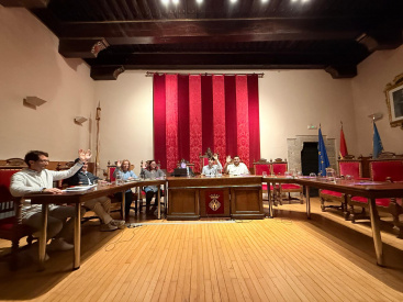 Morella reprueba la gestión del último alcalde del PSOE tras la resolución de Antifraude y le exige que deje el acta para no manchar la imagen del municipio