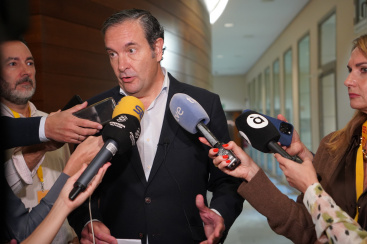 El PP denuncia que el PSOE estafa a los valencianos al eliminar comparecencia de Polo en Les Corts