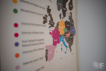 Fotografia /Galeria/2025/10/250754_161621/2_M1.jpg