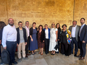 Vila-real refuerza su compromiso con el valenciano y con la Academia Valenciana de la Llengua