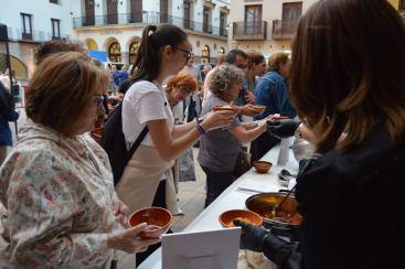 Éxito en el Concurs Nacional Premi Pasqual Batalla y degustación popular de olla en Vila-real