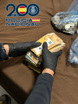 La Policía Nacional detiene a dos personas por venta de sustancias estupefacientes en Vila-real
