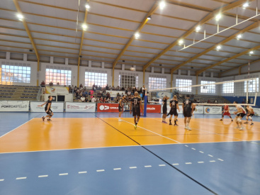 El CV Gemavi Vinar�s se Adjudica el Derbi de Castell�n (2-3) tras un Intenso Duelo de Cinco Sets