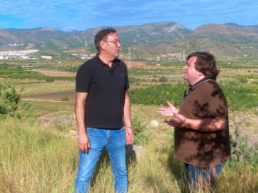 Compromís denuncia que Arada Solar convertirá el campo de la Plana Baixa en cemento solar