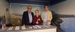 Oropesa del Mar se promociona en la Fira de Tots Sants de Cocentaina