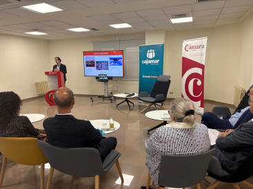 Cmera Castell i Cajamar analitzen els reptes globals en un dileg amb Jos Ignacio Torreblanca