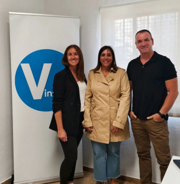 La Mancomunitat Baix Maestrat y Associaci Vinacae consolidan colaboracin en formacin para familias y alumnos