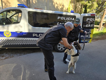 La unidad canina de la Polica Local de Castelln adiestra a perros y forma a agentes de toda la Comunitat Valenciana en una jornada de entrenamiento conjunto
