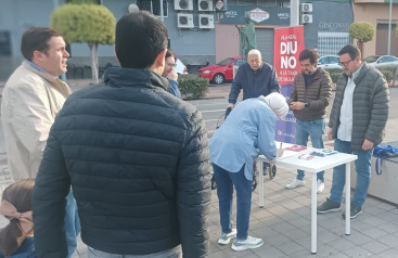 El PP de Vila-real contina su campaa contra el 'basurazo'