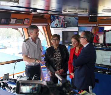 PortCastell abre las puertas al buque Clara Campoamor el 23 de noviembre