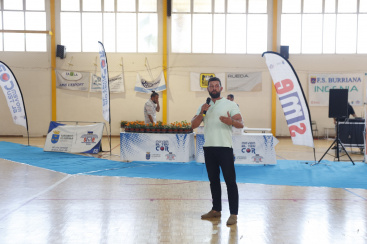 Burriana realitza una renovaci completa de la illuminaci del Pavello de Futbol Sala de La Bosca