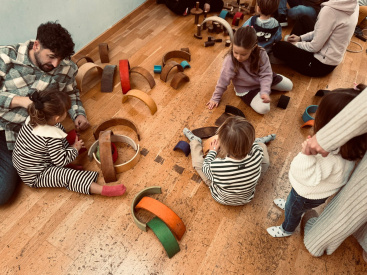 Burriana celebra una nueva edicin de 'Juguem en famlia' para familias con nios de 1 a 3 aos