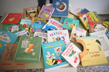 Burriana invierte en nuevo material escolar y mobiliario para el patio de la Escuela Infantil Municipal Prncipe Felipe