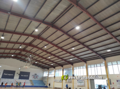 Burriana finaliza la renovacin completa de la iluminacin del Pabelln de Ftbol Sala de La Bosca 