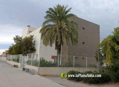 Almenara remite a la conselleria de sanitat las 650 firmas recogidas por el ress de la mar solicitando un servicio de enfermera permanente en el centro de salud de la playa casablanca