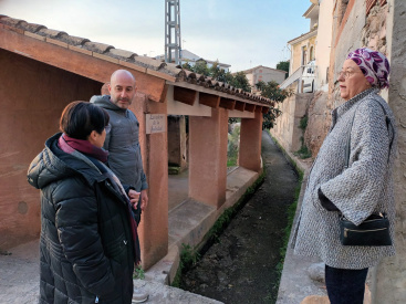 El PP de Sot de Ferrer propone cubrir la acequia urbana para ganar espacio para peatones y vehculos