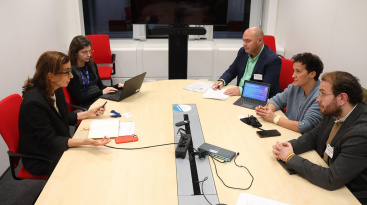 Ballester propone a la Comisin Europea un calendario de accin progresivo y coherente para la descarbonizacin del sector cermico