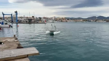 La UJI prueba en el Puerto de Castelln el nuevo catamarn robtico autnomo para mantenimiento de infraestructuras marinas