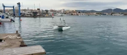 La UJI prueba en el Puerto de Castellón el nuevo catamarán robótico autónomo para mantenimiento de infraestructuras marinas