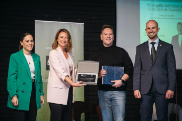 Carlos Latre protagoniza una nueva sesin del Aula UNED Senior en el Grao de Castelln
