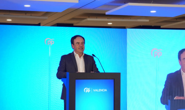 Prez Llorca mantiene su 'corazn municipalista' pese a ser presidente de la Generalitat, durante la cena del PP Valencia