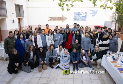 ECO Les Aules se llena de solidaridad con el mercadillo del CEE Penyeta Roja