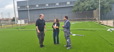 Castell�n refuerza las instalaciones deportivas municipales con un nuevo campo de f�tbol 5 y megafon�a renovada en la Piscina Ol�mpica