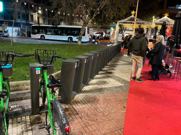 Comprom�s advierte de que los actos en Borrull inutilizan el carril bici y el Bicicas y reclaman alternativas