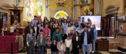 Almassora celebra la Luz de la Paz de Bel�n en la parroquia de la Natividad