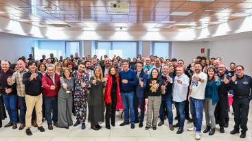 El Ayuntamiento de Almassora celebra el brindis navide�o con los empleados municipales