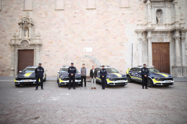 Burriana refuerza y moderniza la seguridad ciudadana con la incorporaci�n de cinco veh�culos policiales