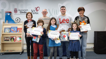 La Biblioteca Municipal de Onda premia el h�bito lector y la implicaci�n en las actividades culturales