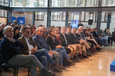 Mazón: 'El valenciano no se volverá a utilizar como herramienta ideológica en las aulas'