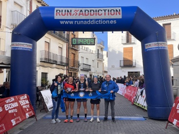 Èxit de participació en el VIII Trail Les Useres 'Pujada al Castellet'