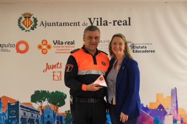Homenaje al voluntariado de Protección Civil en la Biblioteca Universitaria del Conocimiento