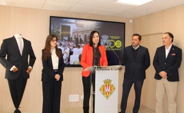 La concejala de Cultura presenta los nuevos uniformes de la Banda Municipal y el video conmemorativo con motivo de su centenario