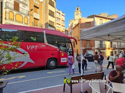 Exigen al Conseller Martínez que cumpla su compromiso con el nuevo contrato de autobuses Alcora-Castellón