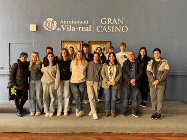 Recepción de estudiantes eslovenos en el IES Broch i Llop