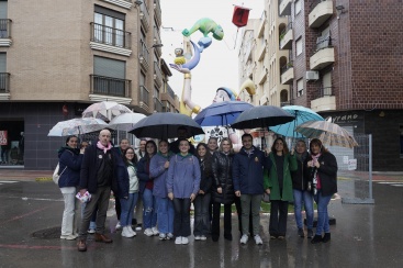 Marta Barrachina visita la Vall d'Uixó para compartir la esencia de las Fallas