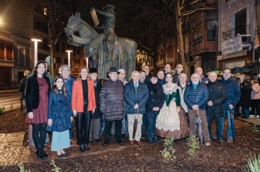 Inauguran la escultura de El Pregoner en Castellón